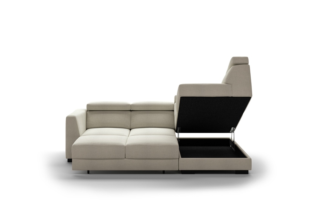 Halti Full Size XL Sectional Sleeper (RHF Chaise)