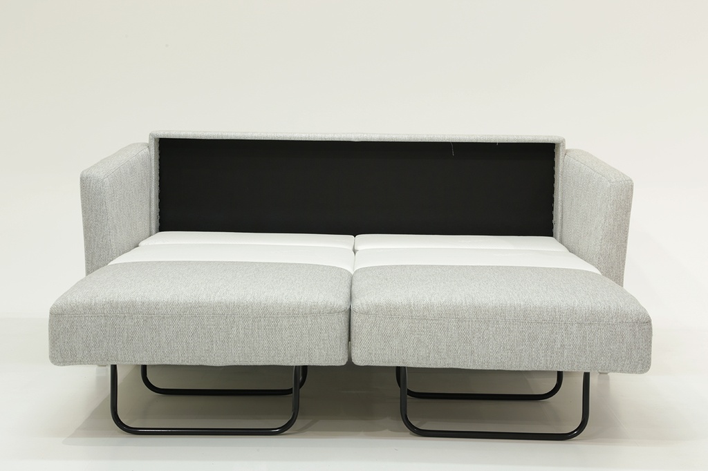 Monika Queen Size Loveseat Sleeper Fun 496 / 234/9 Chrome