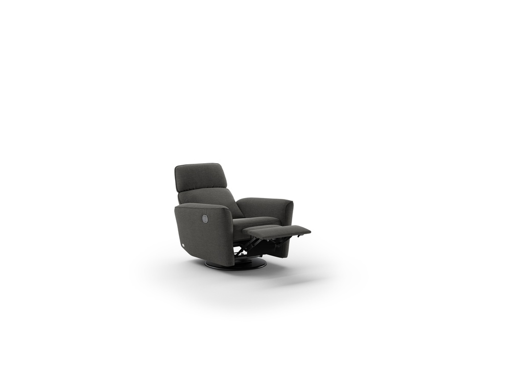 Welted Recliner | Power Oliver 515